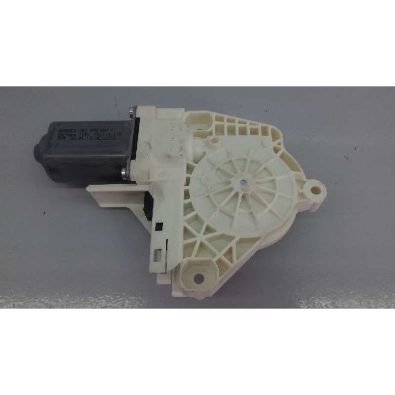 Recambio de motor elevalunas delantero izquierdo para audi a1 (8x) attraction referencia OEM IAM 8K0959801C  