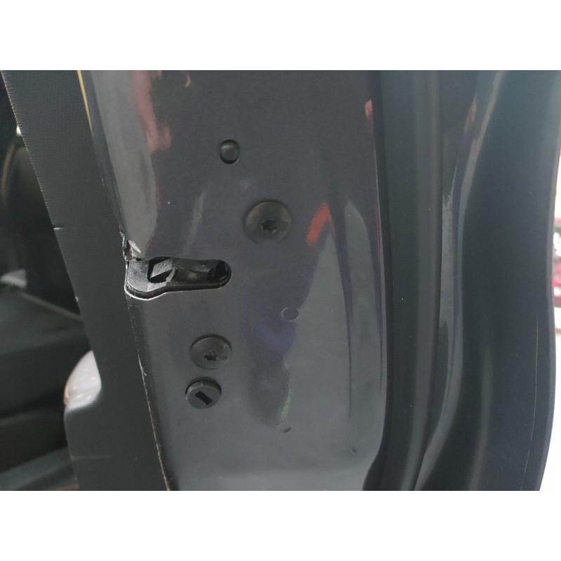 Recambio de cerradura puerta trasera derecha para peugeot 3008 gt line referencia OEM IAM   