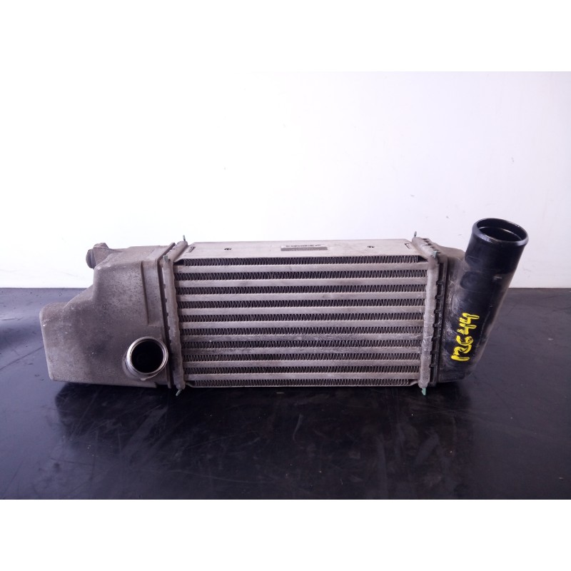 Recambio de intercooler para toyota auris active referencia OEM IAM JD1271005350  