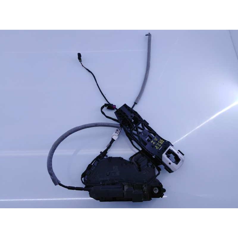 Recambio de cerradura puerta delantera izquierda para seat arona xcellence referencia OEM IAM 5TB837015A 5500208 