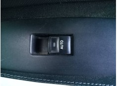 Recambio de mando elevalunas delantero derecho para toyota auris active referencia OEM IAM   