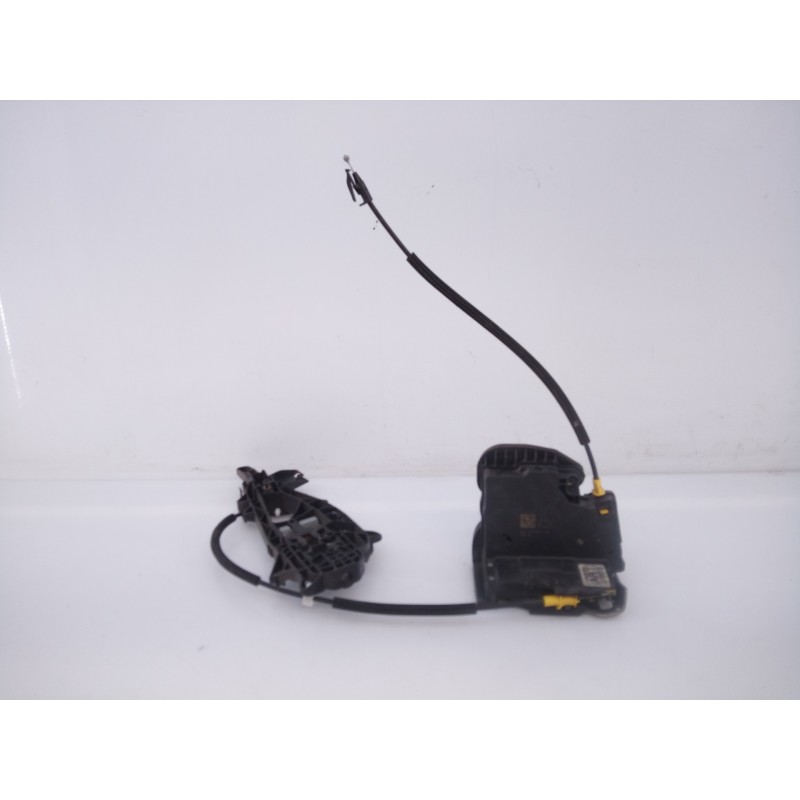 Recambio de cerradura puerta trasera derecha para opel astra k sports tourer dynamic referencia OEM IAM 915C303907218S  