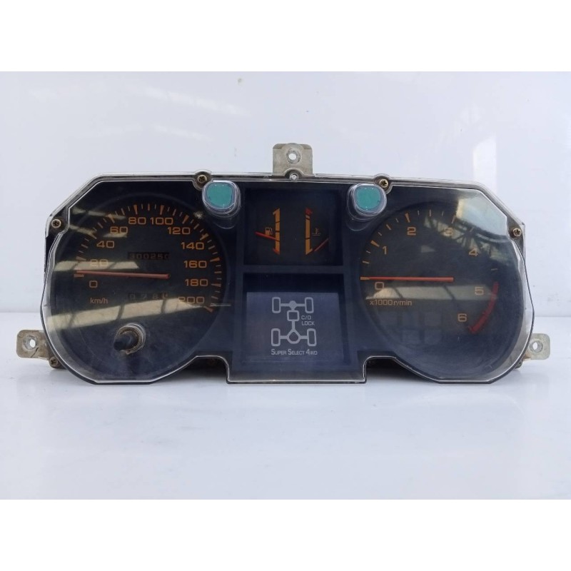 Recambio de cuadro instrumentos para mitsubishi montero (v20/v40) 2500 td glx (5-ptas.) referencia OEM IAM MB680379  