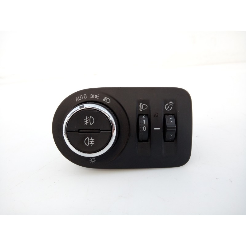 Recambio de mando luces para opel astra k sports tourer dynamic referencia OEM IAM 39050757 17016474 