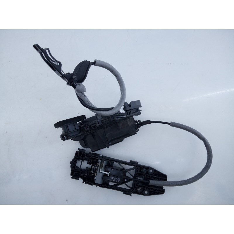 Recambio de cerradura puerta trasera derecha para volkswagen t-roc sport referencia OEM IAM A6L5TA839016L 45380180 