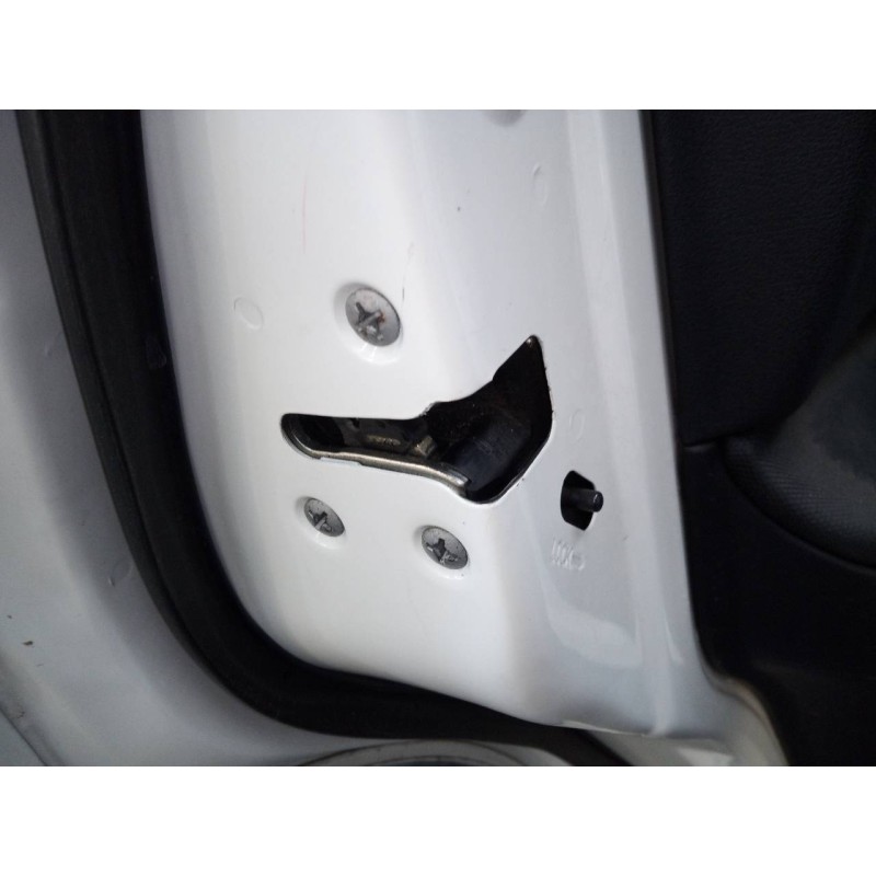 Recambio de cerradura puerta trasera izquierda para nissan qashqai (j10) tekna referencia OEM IAM   