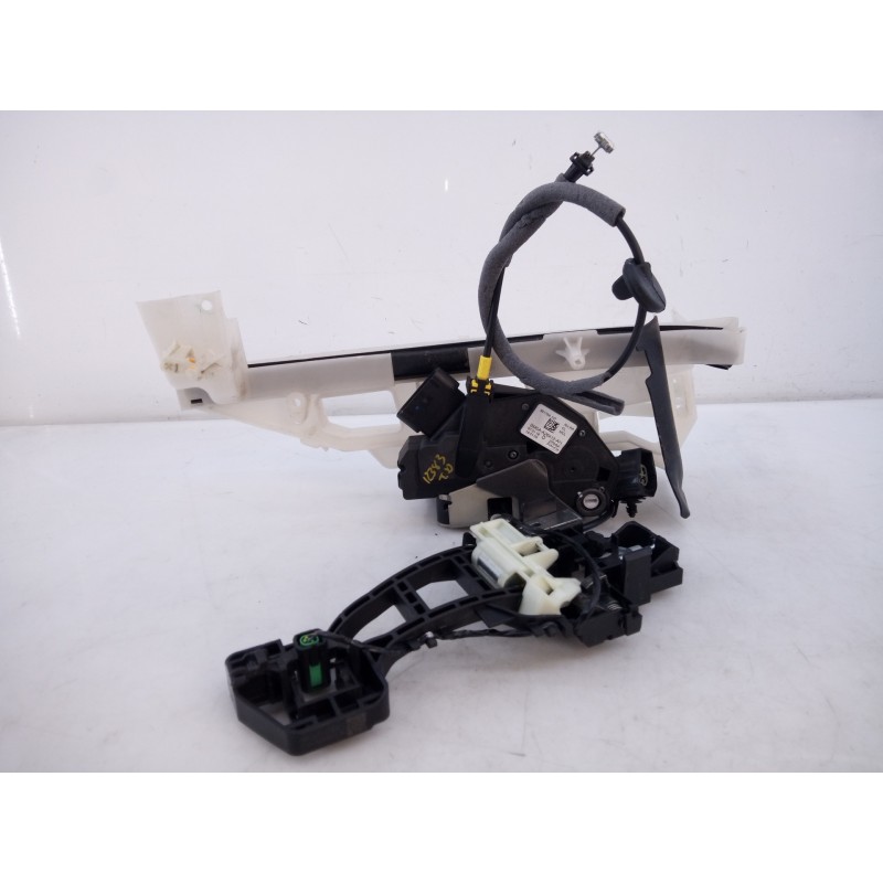 Recambio de cerradura puerta trasera derecha para ford kuga (cbs) titanium referencia OEM IAM BM5AA26412AH  