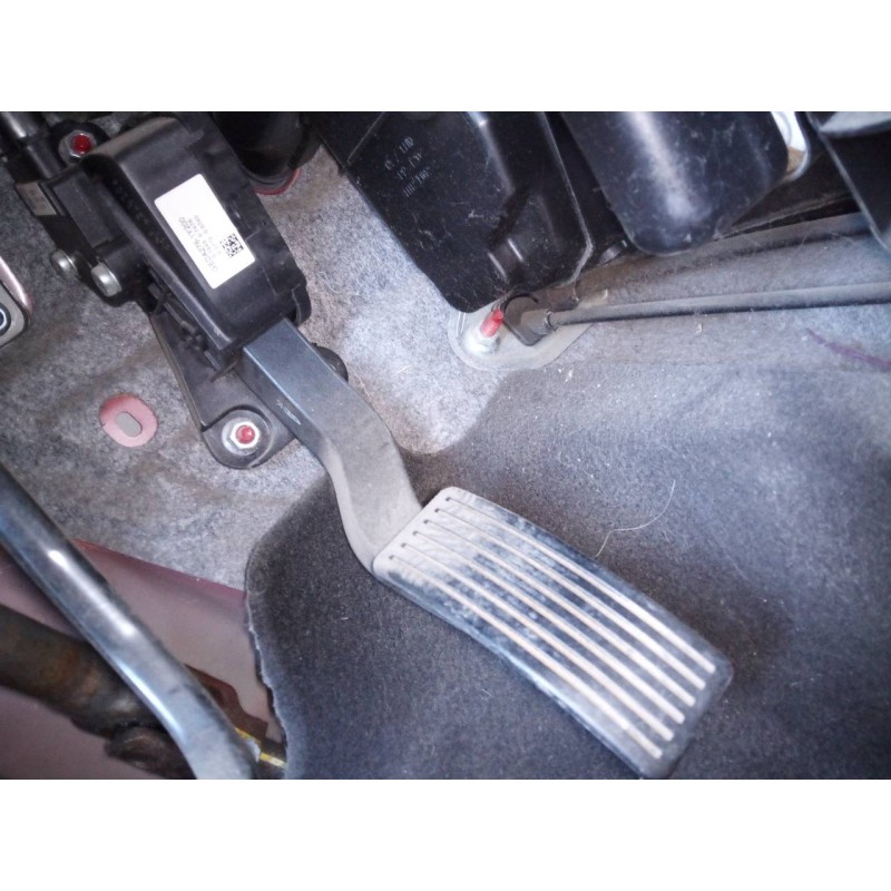 Recambio de pedal acelerador para kia picanto drive referencia OEM IAM GEDA2761Y2OO  