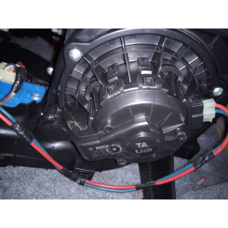 Recambio de ventilador calefaccion para kia picanto drive referencia OEM IAM F00S3B2468  