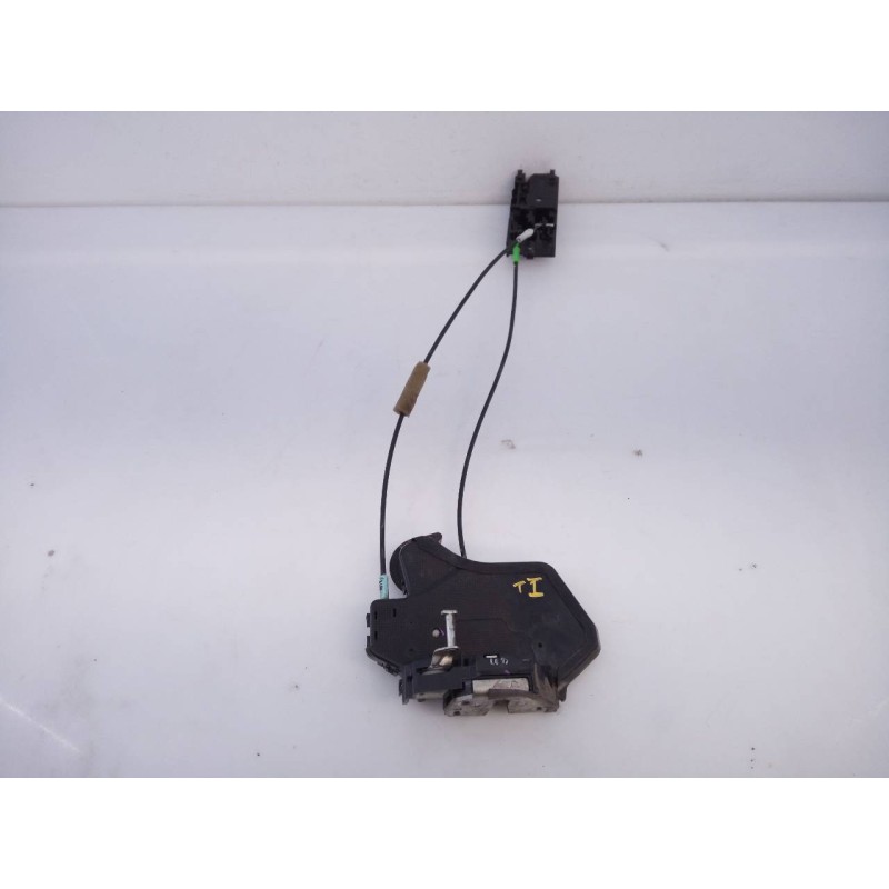 Recambio de cerradura puerta trasera izquierda para toyota hilux (kun) double cab 4x4 referencia OEM IAM   