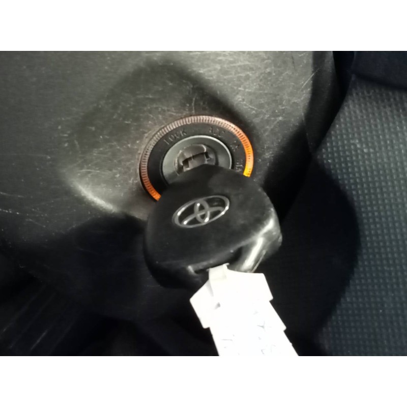 Recambio de antirrobo para toyota auris active referencia OEM IAM   