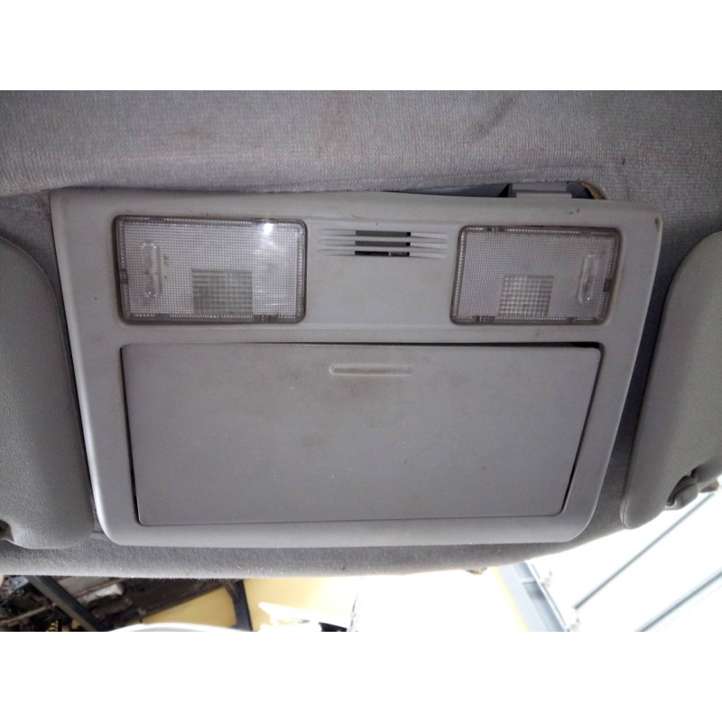 Recambio de luz interior para toyota hilux (kun) double cab 4x4 referencia OEM IAM   