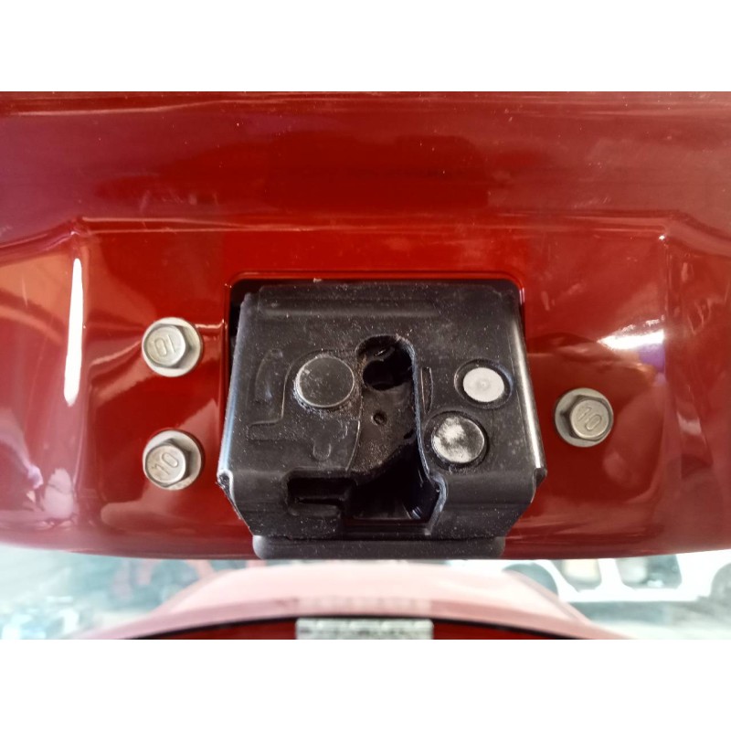 Recambio de cerradura maletero / porton para toyota auris active referencia OEM IAM   