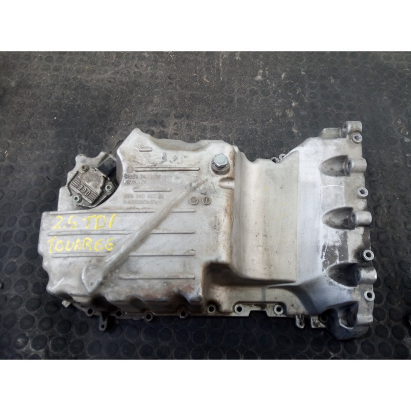 Recambio de carter aceite para volkswagen touareg (7la) 2.5 tdi dpf referencia OEM IAM 070103603H  