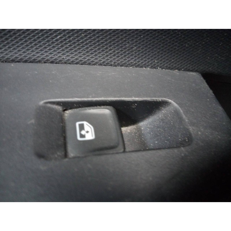 Recambio de mando elevalunas delantero derecho para seat toledo (kg3) reference referencia OEM IAM   