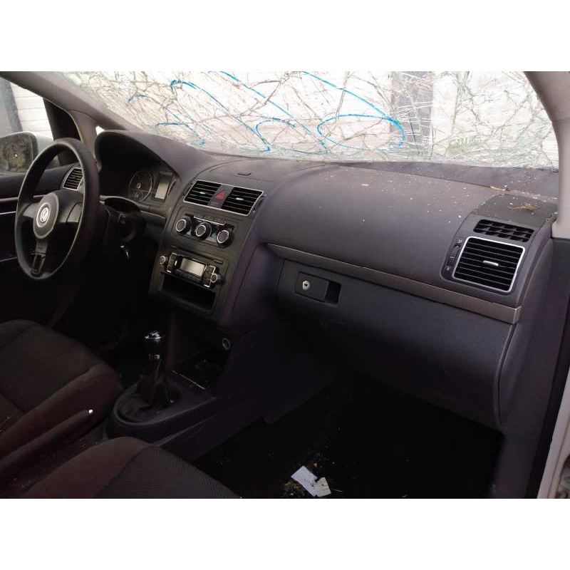 volkswagen touran (1t3) del año 2011