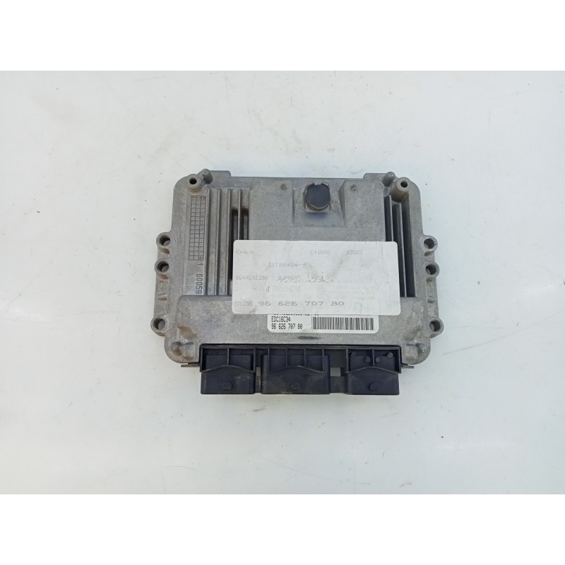 Recambio de centralita motor uce para citroen c4 berlina vtn@v referencia OEM IAM 9662670780 9644692380 