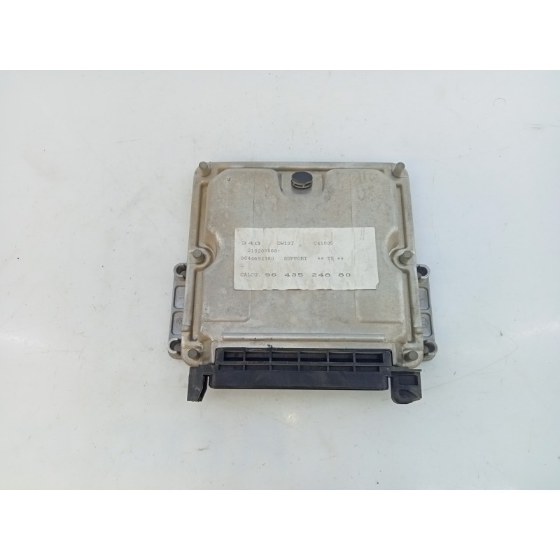 Recambio de centralita motor uce para peugeot 307 (s1) xr referencia OEM IAM 9643524880 0281010747 