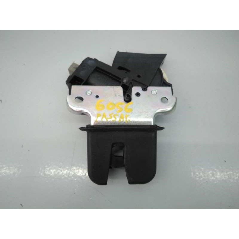 Recambio de cerradura maletero / porton para volkswagen passat lim. (362) edition bluemotion referencia OEM IAM 4F5827505D  