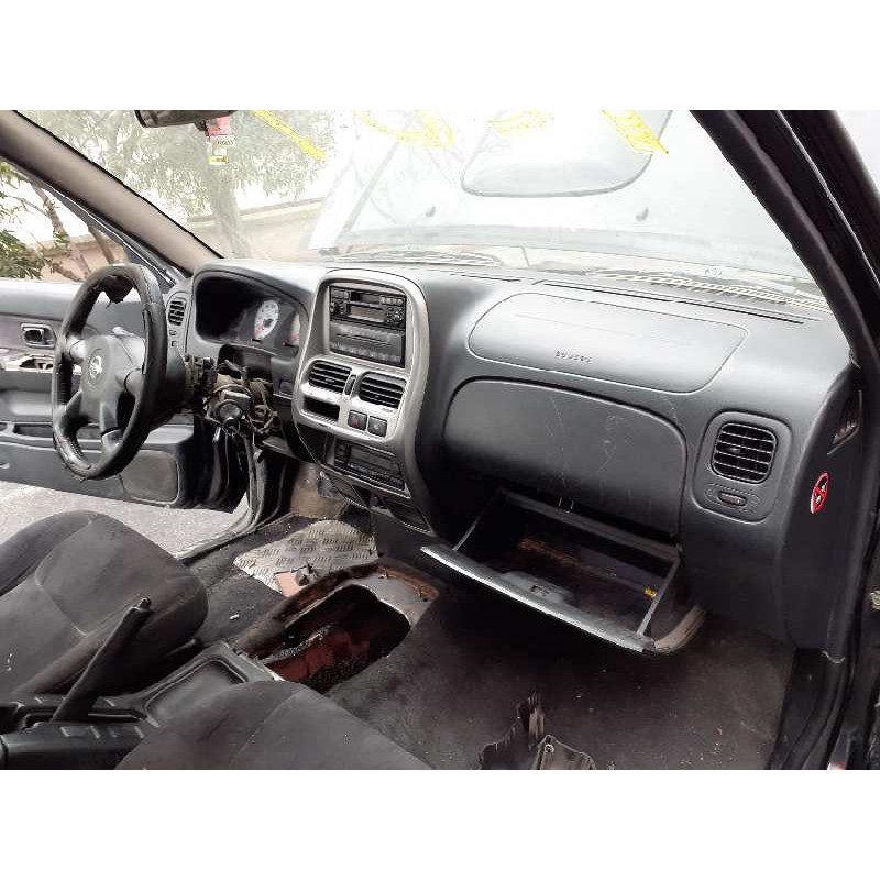 Recambio de salpicadero para nissan pick-up (d22) cabina doble challenge 4x4 referencia OEM IAM 68100VJ41A  