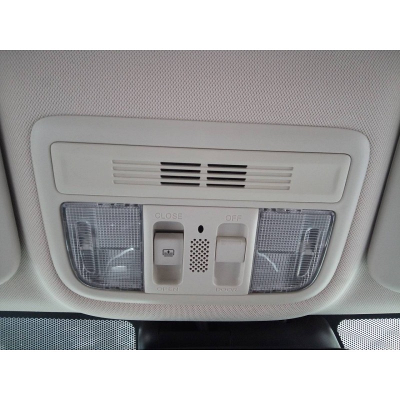 Recambio de luz interior para honda cr-v executive 4x4 referencia OEM IAM   