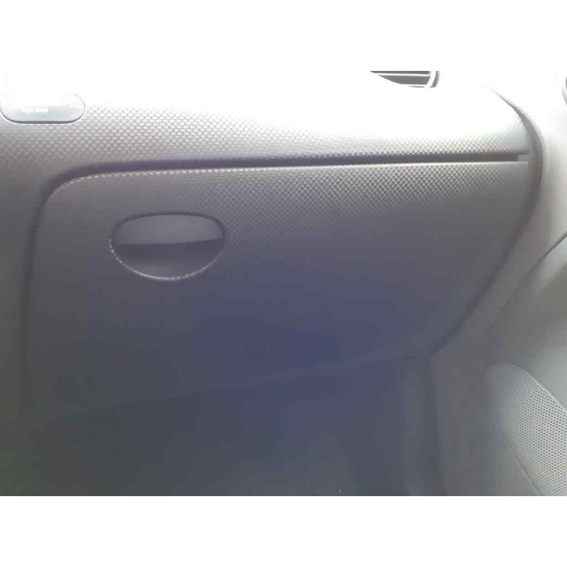 Recambio de guantera para seat toledo (5p2) reference referencia OEM IAM   