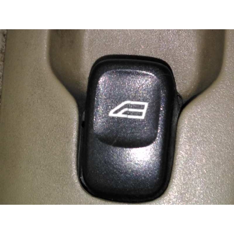 Recambio de mando elevalunas trasero izquierdo para volvo xc90 d5 executive (7 asientos) (136kw) referencia OEM IAM 30658696  