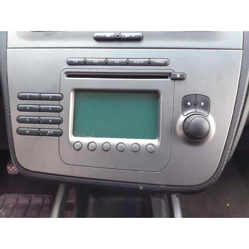 Recambio de sistema audio / radio cd para seat toledo (5p2) reference referencia OEM IAM   