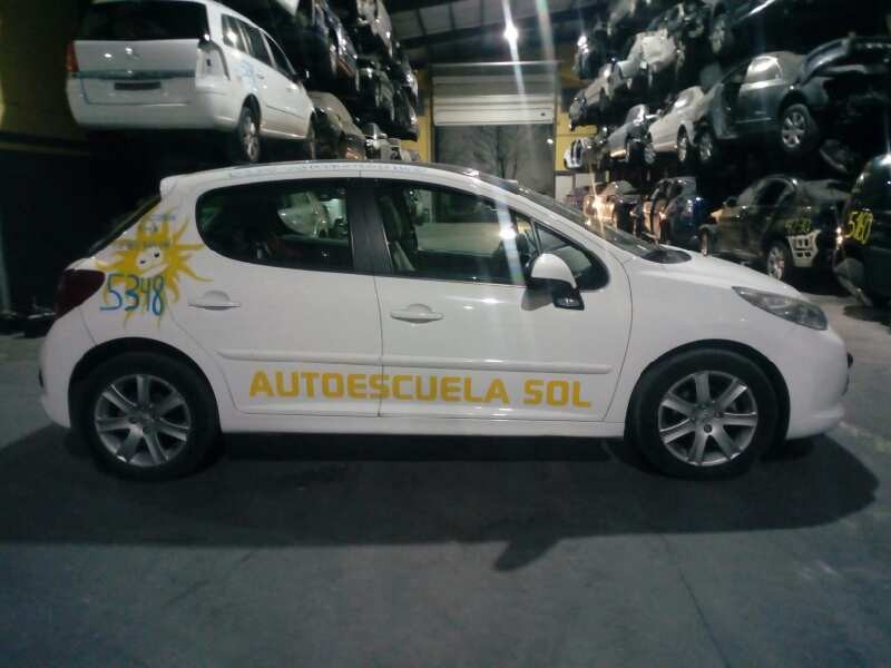 peugeot 207 del año 2008