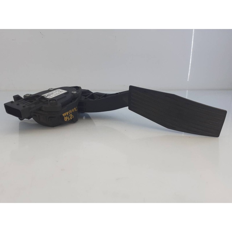 Recambio de pedal acelerador para opel insignia berlina excellence referencia OEM IAM 13237352  