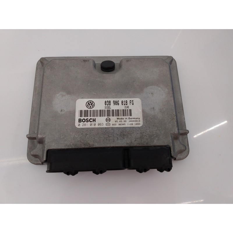 Recambio de centralita motor uce para volkswagen passat berlina (3b2) básico referencia OEM IAM 038906018FG 0281010063 