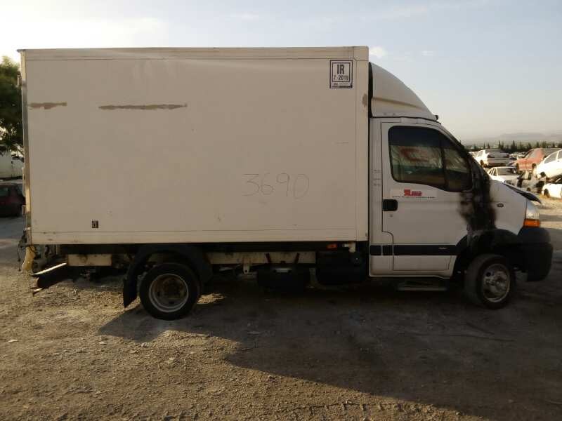 renault master maxi ii phase 2 caja cerrada del año 2007
