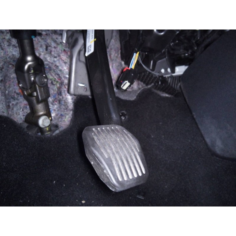 Recambio de pedal freno para ford kuga titanium referencia OEM IAM   