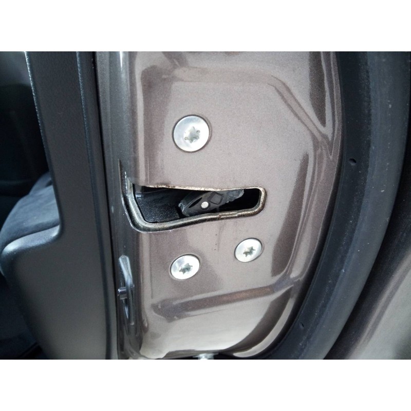 Recambio de cerradura puerta trasera derecha para honda cr-v elegance 4x2 referencia OEM IAM   