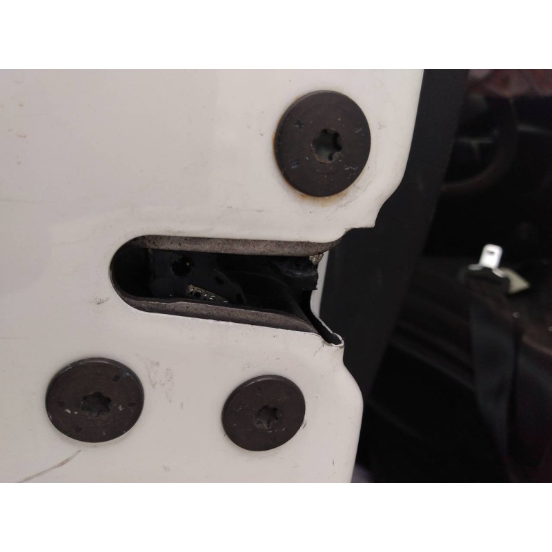 Recambio de cerradura puerta delantera izquierda para nissan nv400 pritsche l3h1 3,5t referencia OEM IAM   