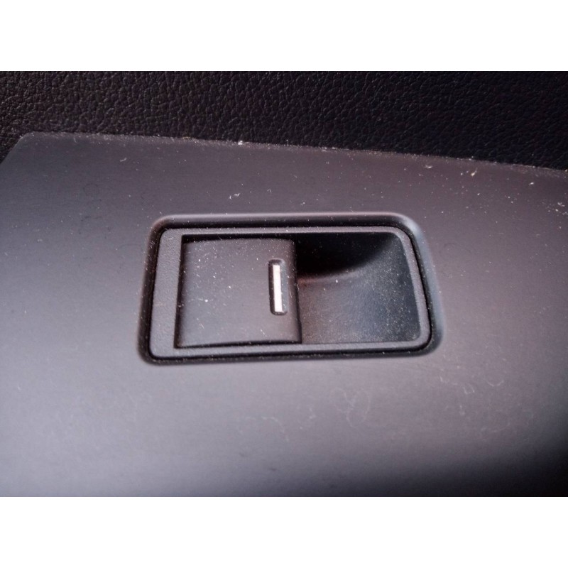 Recambio de mando elevalunas trasero izquierdo para honda cr-v elegance 4x2 referencia OEM IAM   