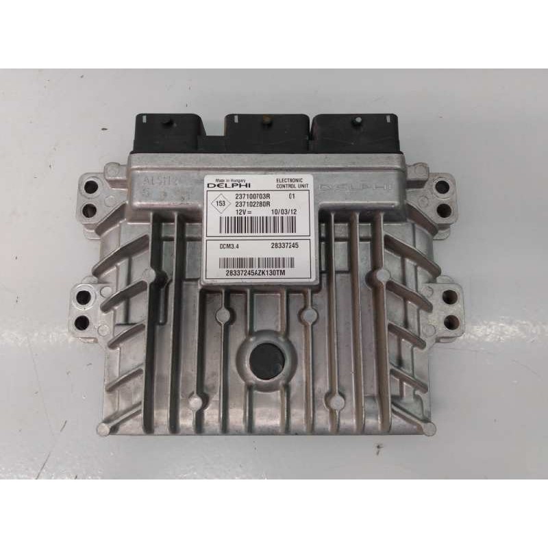 Recambio de centralita motor uce para dacia sandero laureate referencia OEM IAM 237100703R 237102280R 