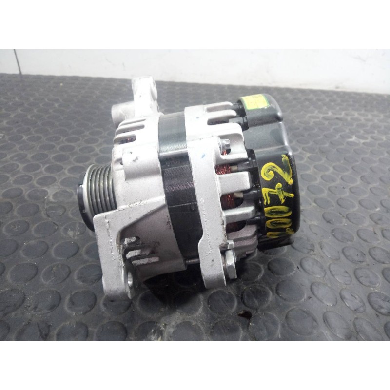 Recambio de alternador para hyundai kona essence 2wd referencia OEM IAM 3730004950  