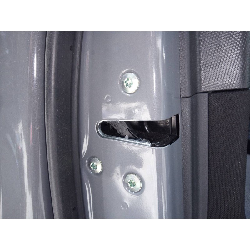 Recambio de cerradura puerta delantera izquierda para hyundai kona essence 2wd referencia OEM IAM   