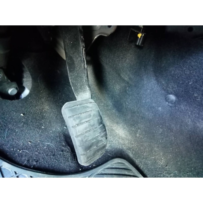 Recambio de pedal freno para dacia dokker ambiance referencia OEM IAM   