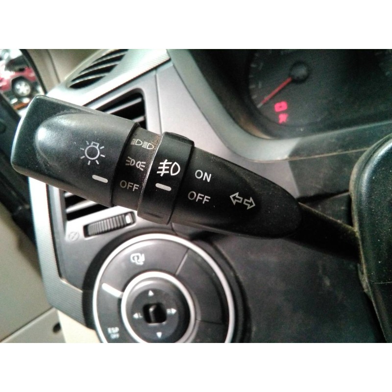 Recambio de mando intermitentes para ssangyong kyron 200 xdi limited referencia OEM IAM   