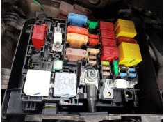 Recambio de caja reles / fusibles para peugeot 5008 gt line referencia OEM IAM   