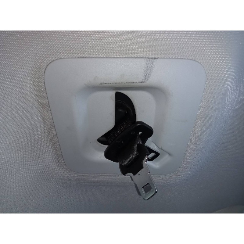 Recambio de cinturon seguridad trasero central para peugeot 5008 gt line referencia OEM IAM   