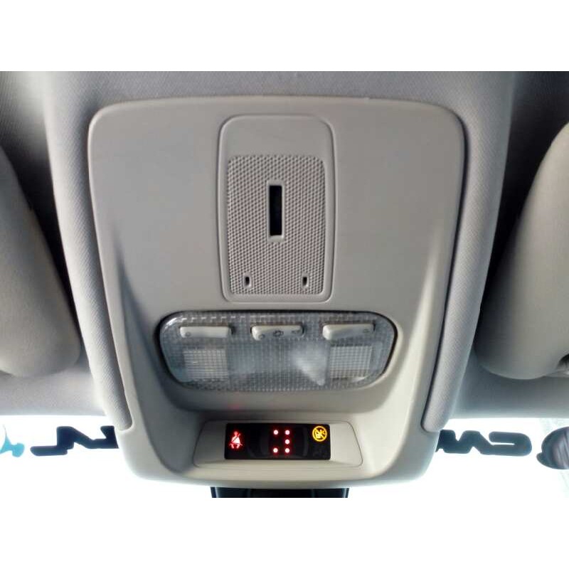 Recambio de luz interior para citroen c5 berlina premier referencia OEM IAM   