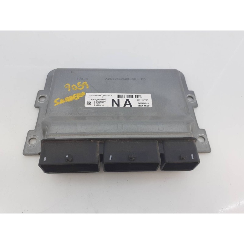 Recambio de centralita motor uce para dacia sandero ambiance referencia OEM IAM 237109776R 237109775R 