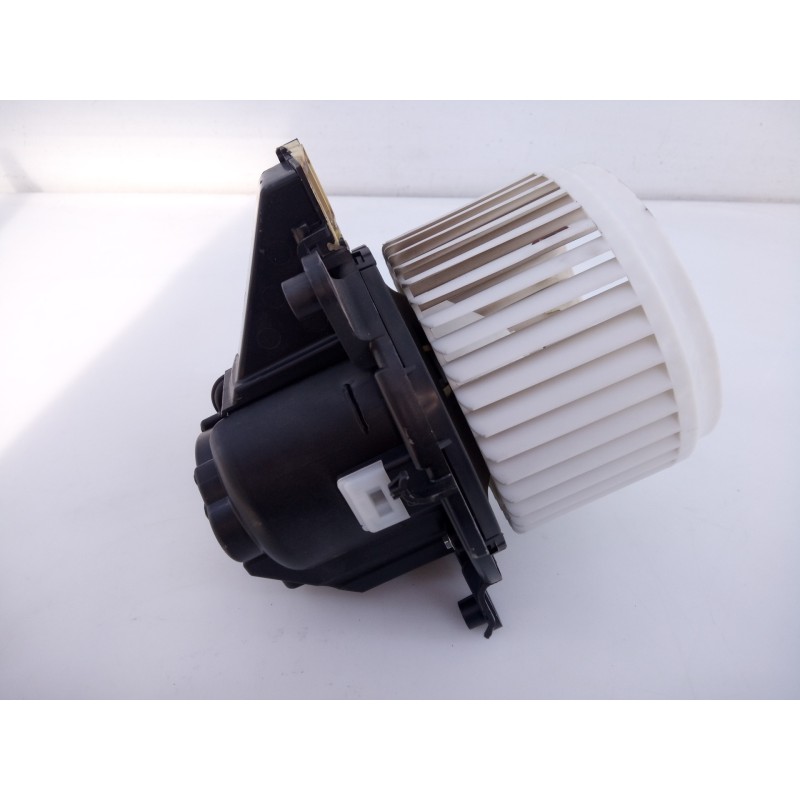 Recambio de ventilador calefaccion para opel vivaro furgón m innovation referencia OEM IAM 1D480002999343  