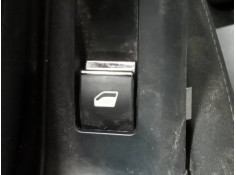 Recambio de mando elevalunas trasero izquierdo para peugeot 5008 gt line referencia OEM IAM   