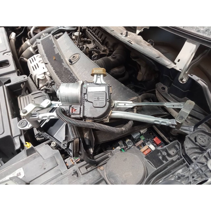 Recambio de motor limpia delantero para peugeot 5008 gt line referencia OEM IAM 1397225003  