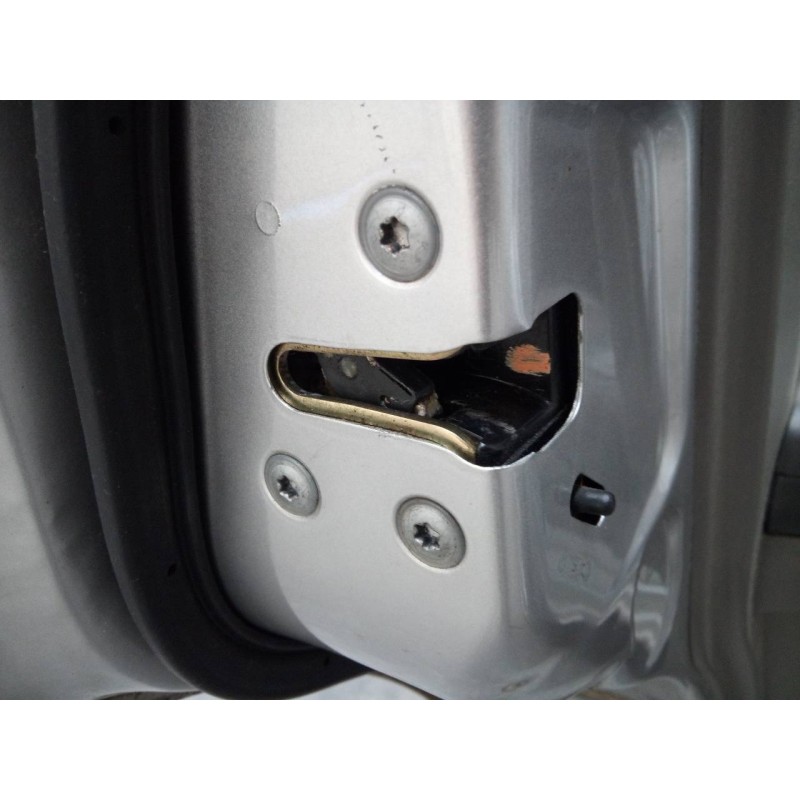 Recambio de cerradura puerta trasera izquierda para nissan x-trail (t30) comfort referencia OEM IAM   