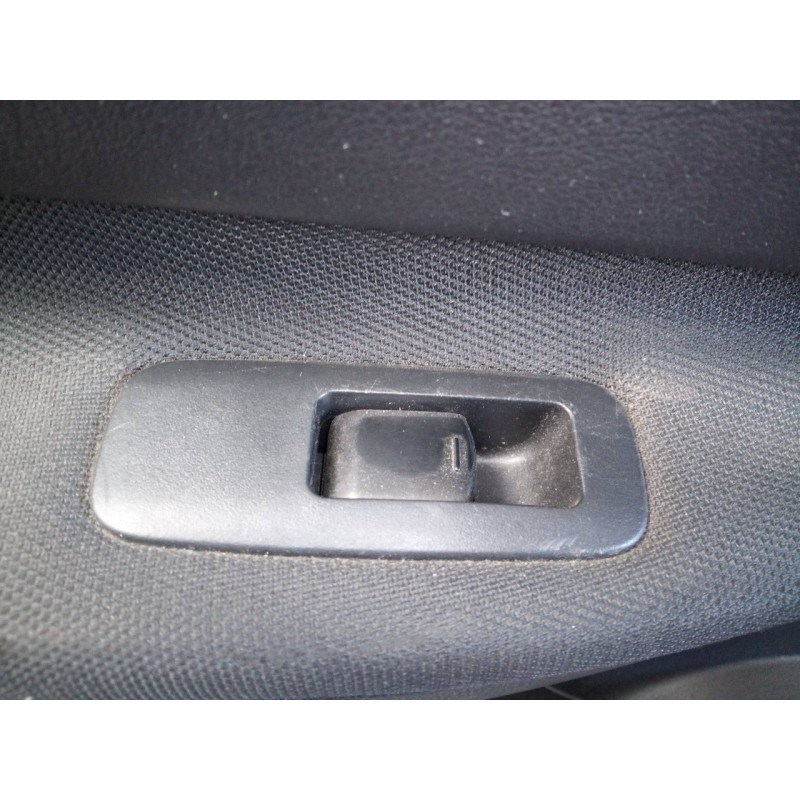 Recambio de mando elevalunas trasero izquierdo para nissan qashqai (j10) tekna premium referencia OEM IAM   